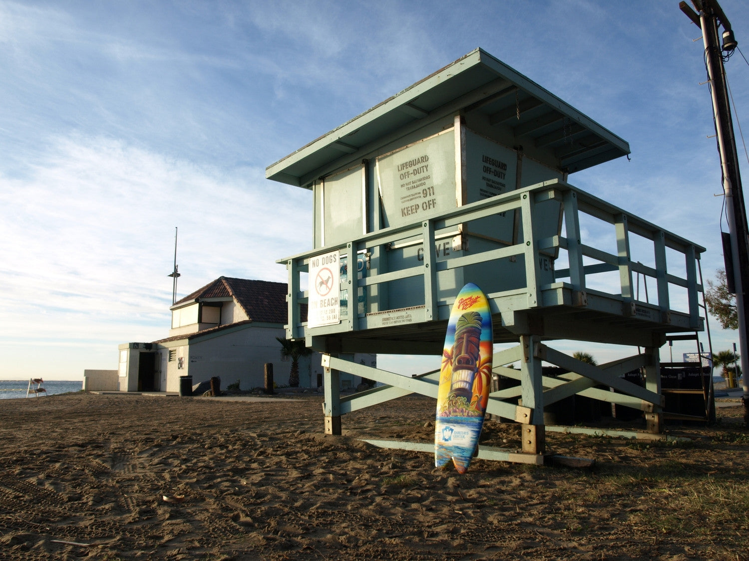 Behind the Scenes - Painting Jimmy Buffett's 2015 New Year's Eve Surfboard